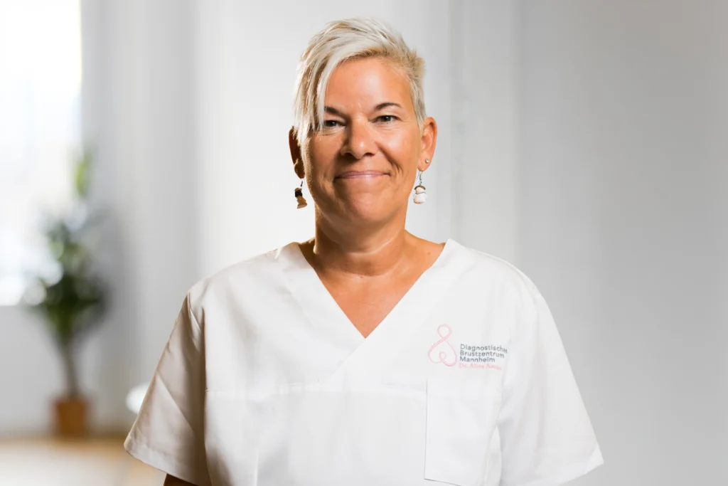 Bianca Küpper – Assistenz von Dr. Alina Anton im Diagnostischen Brustzentrum Mannheim